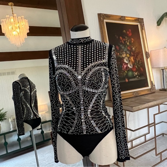 Rhinestone Bodysuit Fashion Nova Size Medium - Picture 4 of 11